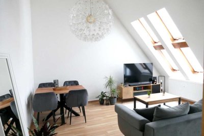 Pforzheim Eutingen - Pfiffige 2 Zimmer Dachgeschosswohnung in TOP-Zustand!