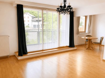 Helle 2-Zimmer Eigentumswohnung mit Balkon