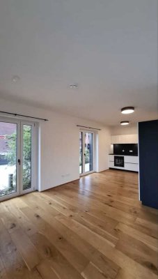 Neustadt-Flair in Mainz: 2-Zimmer-Wohnung mit Terrasse und Balkon