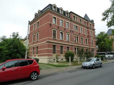 Schöne 2-Raumwohnung im Herzen von Dresden-Cotta ab 01.08.2026 zu vermieten (Parkplatz vorhanden)