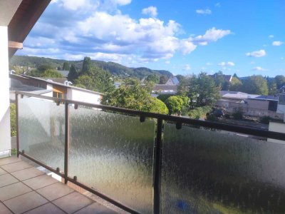 Helle 3-Zimmer Wohnung im Zentrum von Remagen-Oberwinter (Ortsrand Bonn) mit großem Balkon