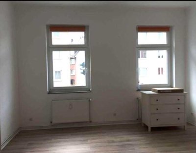 Helle 2-Zimmer-Wohnung - Nähe TH Köln-Deutz