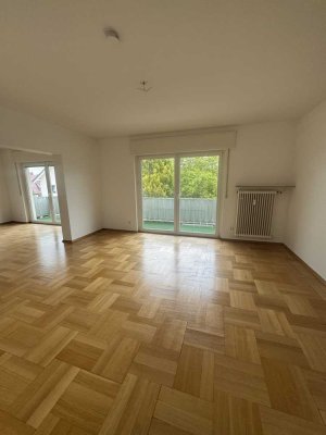 +++Sehr schöne und gepflegte 4 Zimmer-Wohnung in Gernsbach zu verkaufen+++