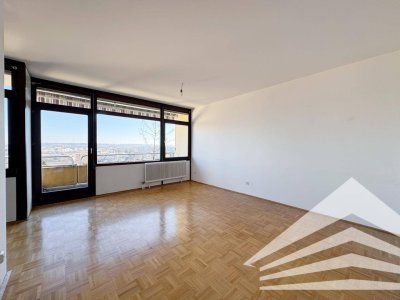 Lichtdurchflutete 3 Zimmerwohnung mit Küche und Sonnenterrasse am Spallerhof