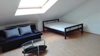 Gemütliches 1-Zimmer-Apartment mit Aufzug in KA Oststadt