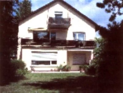 Individuelle, schöne helle Wohnung im Dachschoss in Hainburg