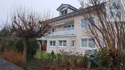 Steinach, sehr schöne 3,5 ZKB mit Balkon.
Komplett renoviert - NEUWERTIG