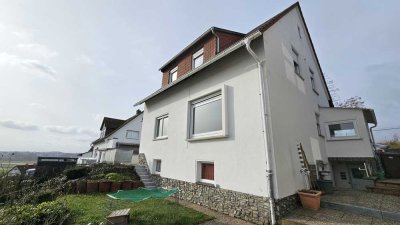 Ein-/Zweifamilienhaus in Atzbach mit großartigem Blick über die Lahnaue!