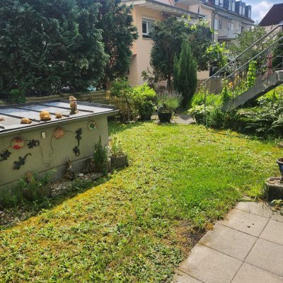 Zentrumnahes Wohnen mit eigenem Gartenanteil...........