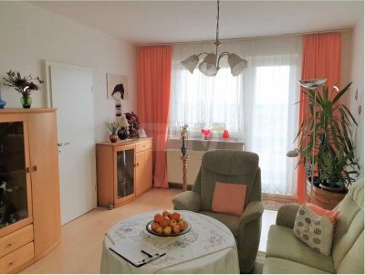 Freundliche 4-Zimmer-Dachgeschosswohnung mit Einbauküche in Crivitz
