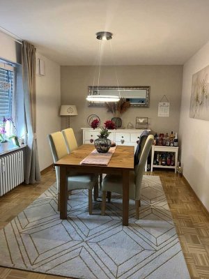 Stadtnahe moderne 3,5 Zimmerwohnung mit Einliegerwohnung