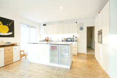 Design trifft Geborgenheit: 5 Zimmern &amp; Garten hochwertig ausgestattet mit zahlreichen Extras in Mondsee-St.Lorenz