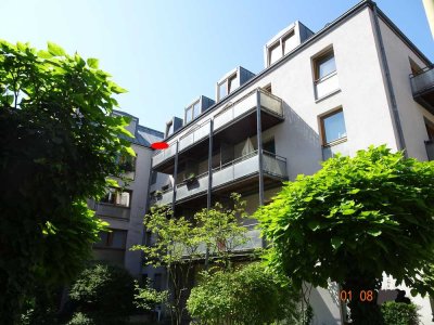 2-Zimmer-Wohnung am Ringpark, gegenüber dem Studentenhaus, 3. Obergeschoss