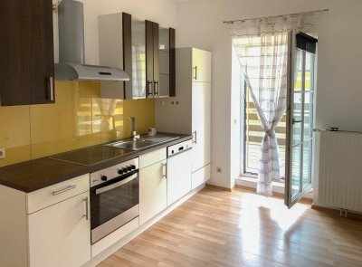 Gemütlich wohnen mit großer Freifläche: Terrasse, Gartenmitbenützung &amp; Carport inklusive!