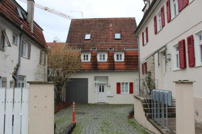 Sanierte 2,5 Zi.-Maisonette Wohnung mit Balkon in Bietigheims historischer Altstadt