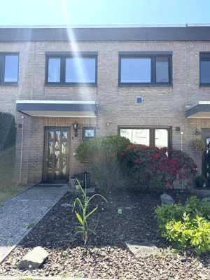 In beliebter Lage von Rumeln...
Reihenmittelhaus mit Garten und Garage