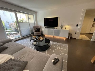 Zentrale, moderne, 2,5-Zimmer, Pendlerwohnung, möbliert, EBK, Stellplatz