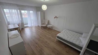 N-Bauernfeind ! Chice,helle,möblierte 3 ZW, 86 m²Einbauküche,2 Balkone mit Fernsicht,8.OG mit Aufzug