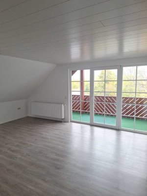 Helle 3-Zimmer Wohnung in Felsberg