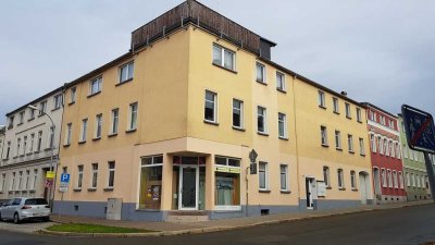 Sonnige 2-Raum Wohnung in Zeulenroda Mitte Juni zu mieten.