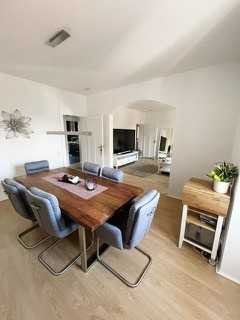 Großzügige 4-Zimmer-Wohnung im sanierten Altbau mit moderner Ausstattung in Frankfurt am Main