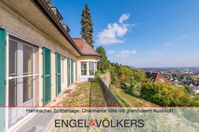 Rarität in Hambacher Spitzenlage: Charmante Villa mit grandiosem Ausblick auf 5000m2 Grundstück!