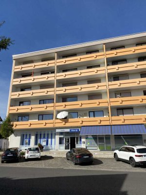 Ruhige 3-Zimmer Wohnung mit Balkon und PKW-Stellplatz in Hanau-Steinheim