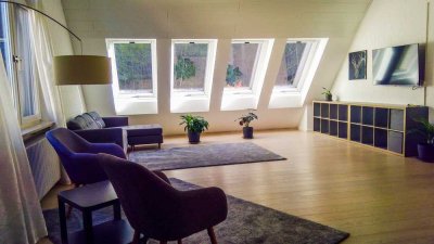 wunderschöne möblierte 4-Zimmer-Maisonettewohnung (ideal für 3er-WG) - frei zum 01.11.2025