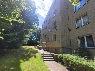 Erstbezug nach Renovierung im Erdgeschoss - 2 Zimmer KDB-Balkon - gefragte Wohnanlage Ruhrhöhe