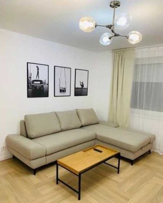 Attraktive und gepflegte 2-Raum-Wohnung mit Balkon und EBK in Ehingen (Donau)