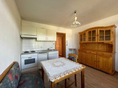 Kompakte 2-Raum Wohnung mit Einbauküche in Klingenthal