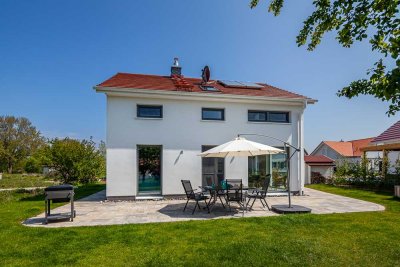 Ferienhaus Rügen-Relax mit 4 Zimmern in Wassernähe