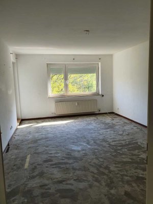 Von Privat Attraktive 2-Zimmer-Wohnung mit Balkon und EBK in Bremen