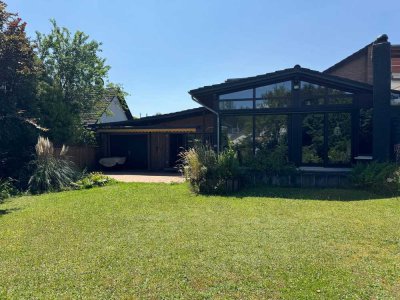 Charmante Doppelhaushälfte mit großem Garten in Köln-Höhenhaus