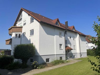 Stilvolle, vollständig renovierte 2,5-Raum-Wohnung mit geh. Innenausstattung mit EBK in Nattheim