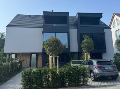 ~ S- VAIHINGEN- EXKLUSIVE DHH IN TOP LAGE ~