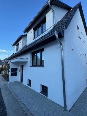 Helle 3,5-Zimmer Maisonette in Nürtingen-Raidwangen mit großem Balkon