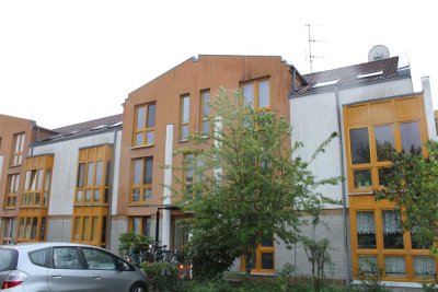 Kapitalanlage!  Vermietete 2-Zimmer-Wohnung + Außenstellplatz!