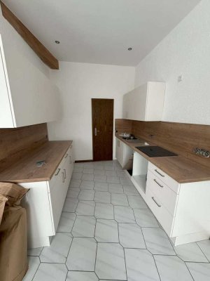 **Hochwertige CITY-Wohnung mit Einbauküche**