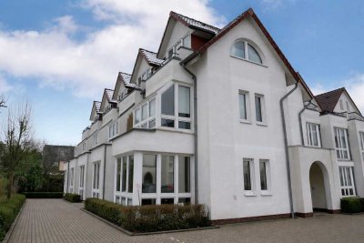 Gepflegte Kapitalanlage! 1-Zimmer-Dachgeschosswohnung mit Balkon in begehrter Lage am Wunderburgpark