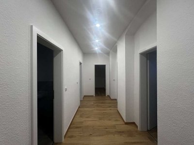 *** Moderne 3-Raum-Dachgeschosswohnung im Lutherviertel von Chemnitz ***