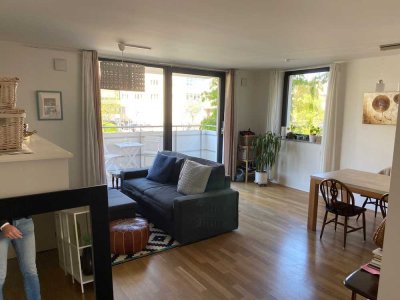 Provisionsfrei: Moderne 2-Zimmer-Whg mit Balkon und Garagenplatz