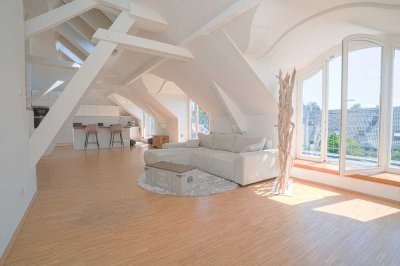 Lichtdurchflutetes Loft mit historischem Charme und modernem Komfort