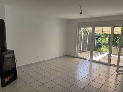 Reihenmittelhaus im Schnelsener Märchenviertel von privat zu vermieten