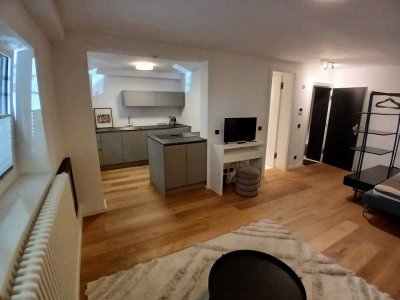 -I| EINE WIE KEINE || Traumhaftes Studio in Düsseltal || ZOOVIERTEL |I-
