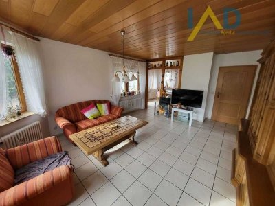 4-Zimmer-Wohnung in ruhiger Lage mit Stellplatz, 2 Terrassen, optional Garage