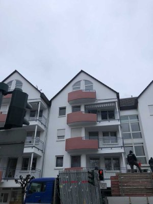 Teilmöblierte Wohnung mit Penthouse Flair in Langen