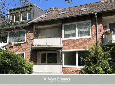 Abseits der Hauptstraße - perfekt geschnitten, gepflegt  und mit Balkon zu Sonne