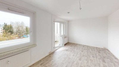 Möblierte 2-Raum-Wohnung mit Balkon nahe Schlossteich