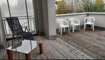 Frisch sanierte 1-Zimmer Wohnung mit Balkon in hochwertigem Zustand